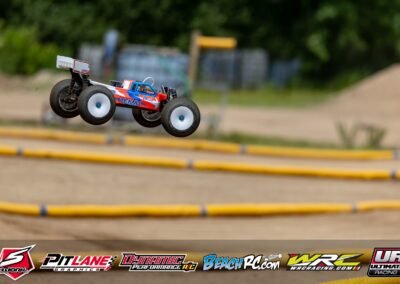 At R/C Madness with my Sworkz S35-4 EVO Photo Gallery — R/C Madness · Enfield, CT.
